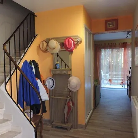 Сasa de vacaciones Maison 7 Pers. A Avec Bbq, Terrasse Et Proche Port - Fr-1-701-1 Valras-Plage